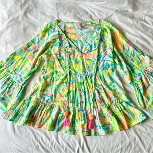 Lilly Pulitzer bell sleeved peasant blouse, size small